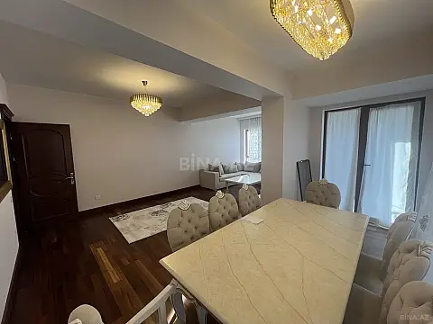 Kirayə verilir 4 otaqlı mənzil 200 m²