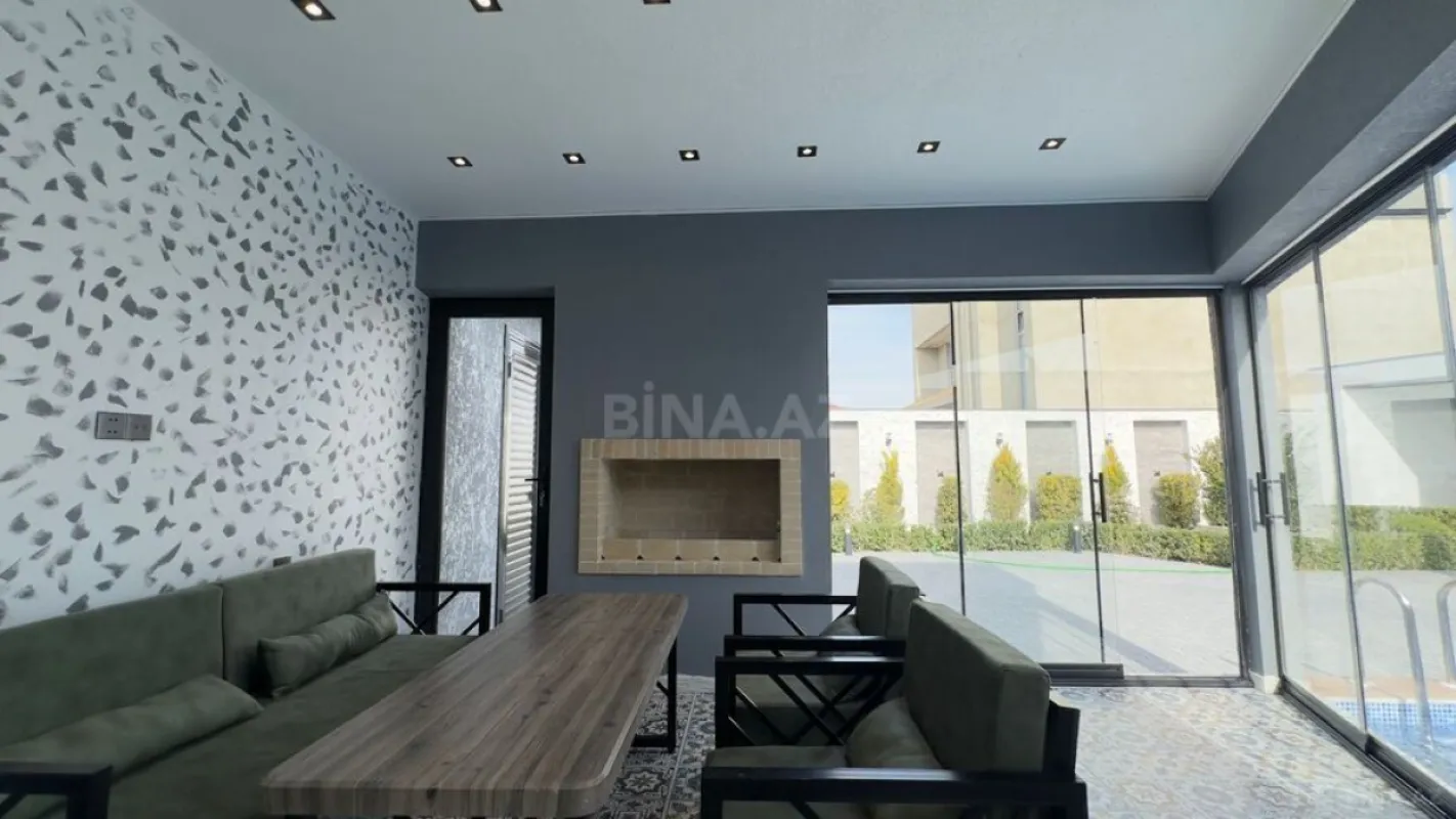 Satılır 5 otaqlı həyət evi 220 m²