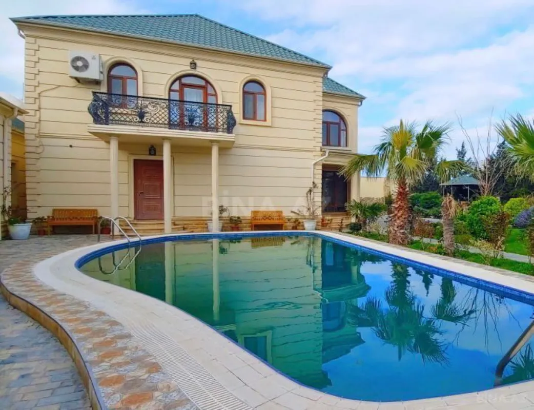 Kirayə verilir 4 otaqlı həyət evi 260 m²