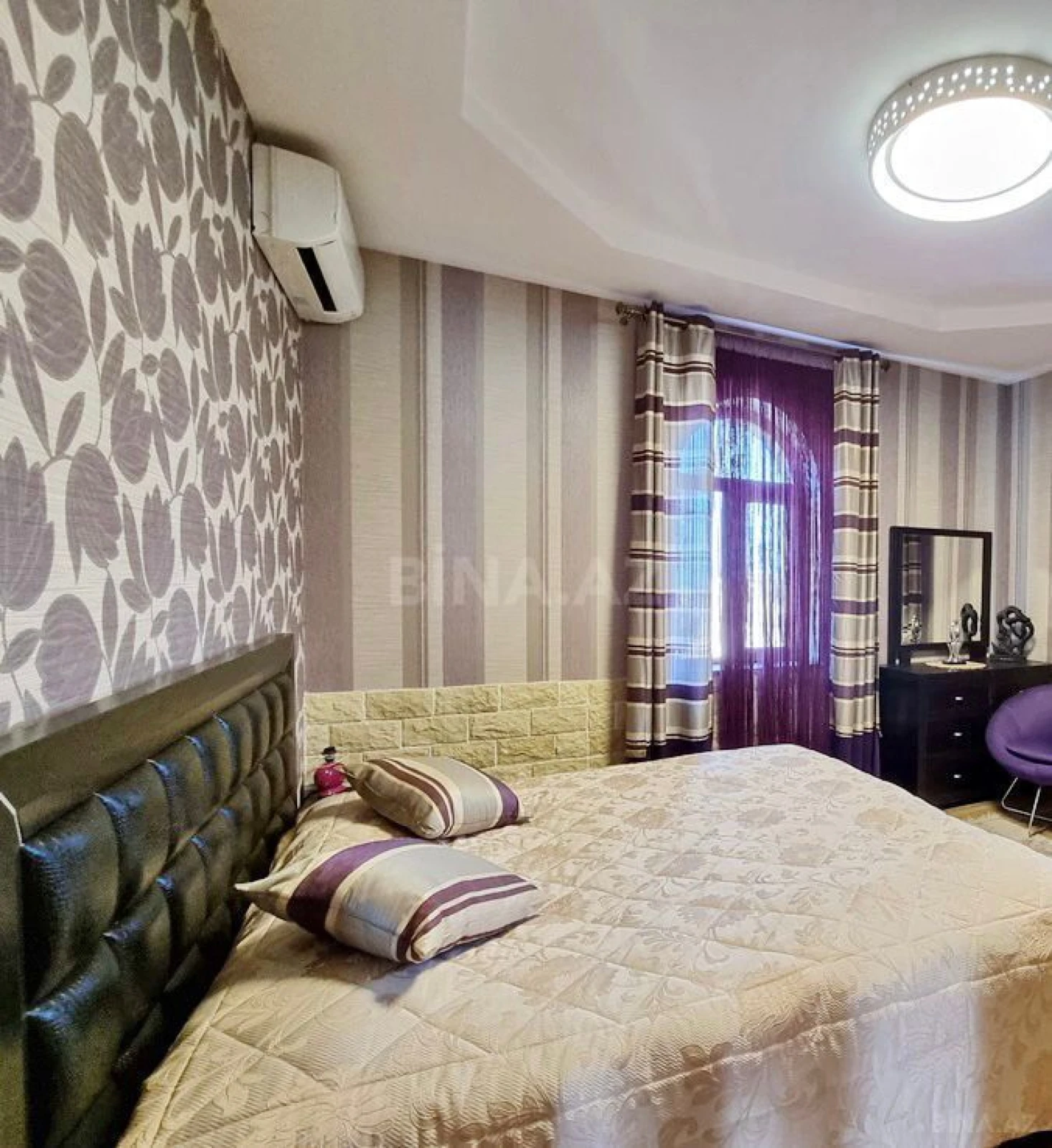 Kirayə verilir 4 otaqlı həyət evi 260 m²