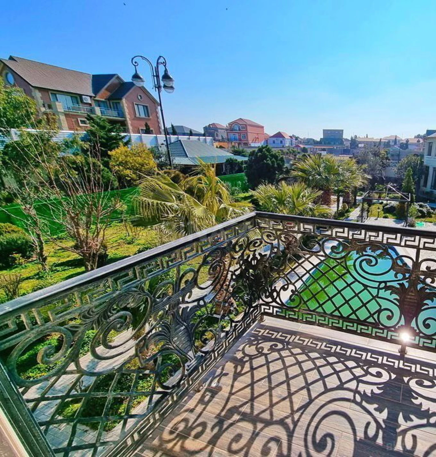 Kirayə verilir 4 otaqlı həyət evi 260 m²