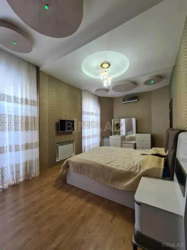 Kirayə verilir 5 otaqlı həyət evi 360 m²