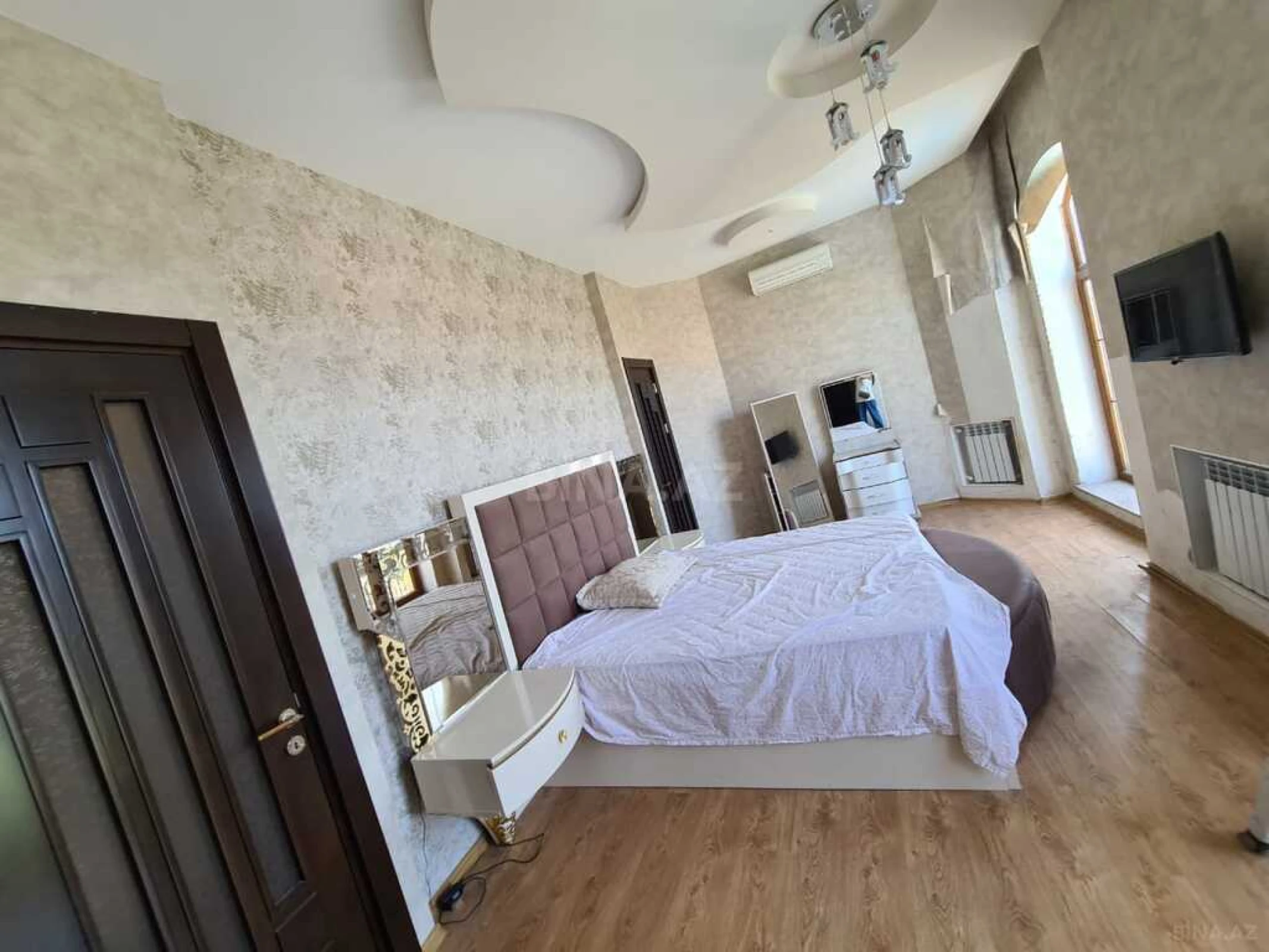 Kirayə verilir 5 otaqlı həyət evi 360 m²