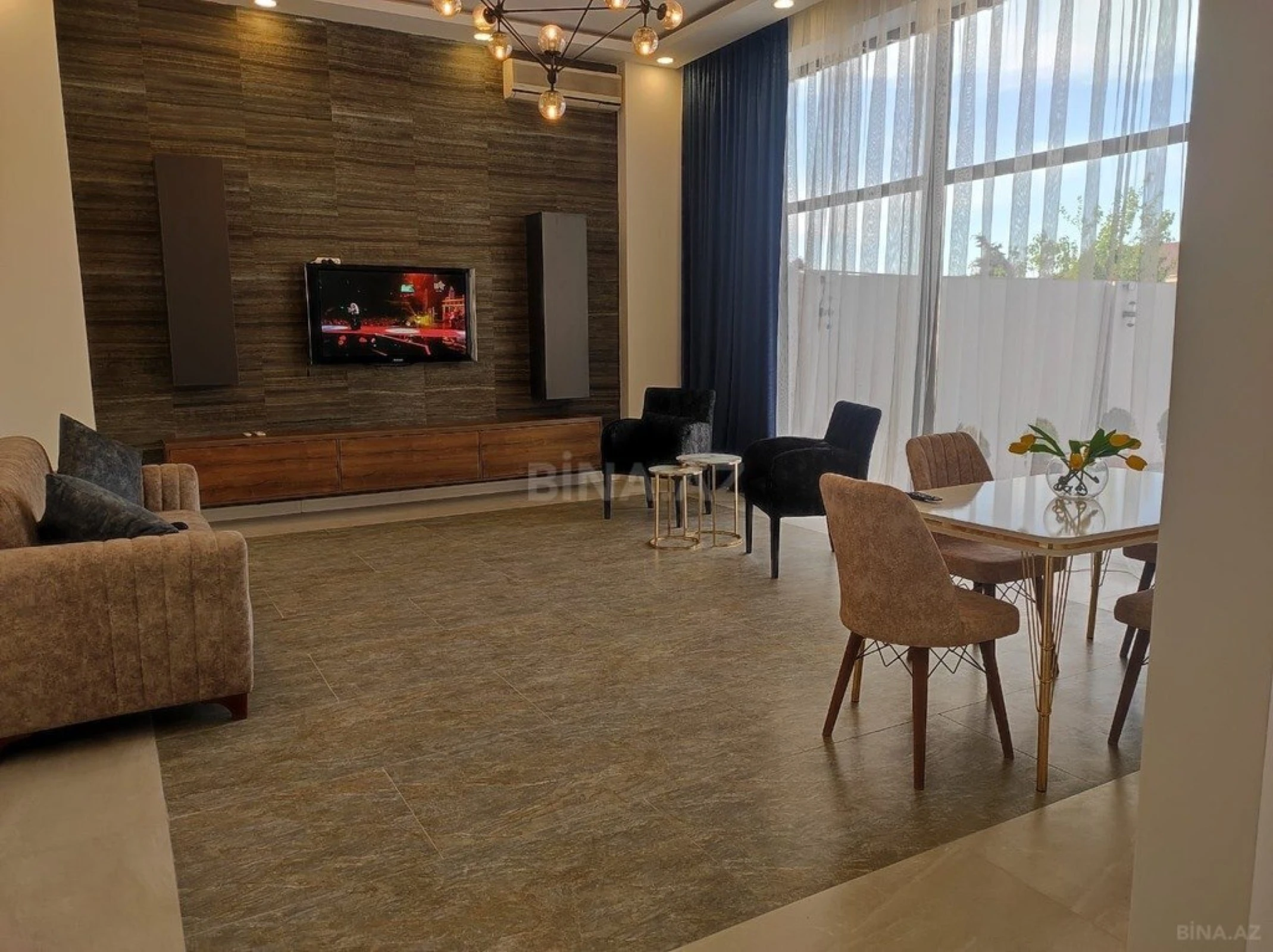 Kirayə verilir 4 otaqlı həyət evi 230 m²