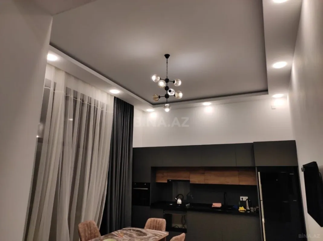Kirayə verilir 4 otaqlı həyət evi 230 m²