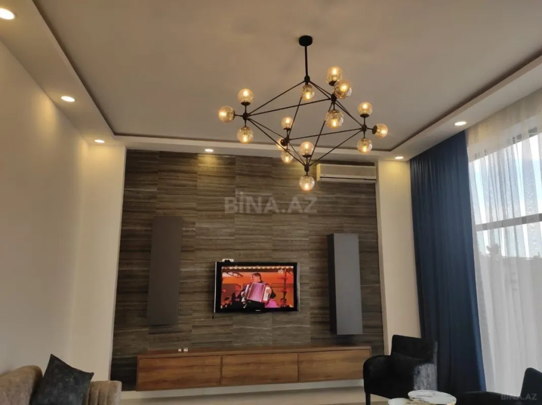 Kirayə verilir 4 otaqlı həyət evi 230 m²