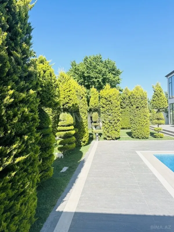 Kirayə verilir 5 otaqlı həyət evi 290 m²