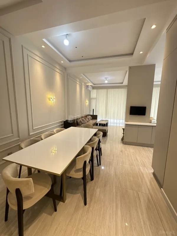 Kirayə verilir 5 otaqlı həyət evi 290 m²