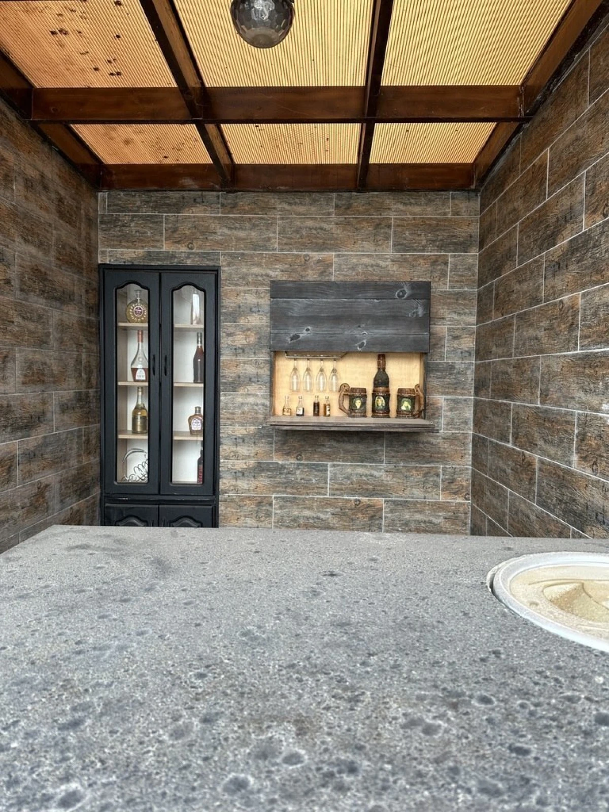 Kirayə verilir 5 otaqlı həyət evi 290 m²