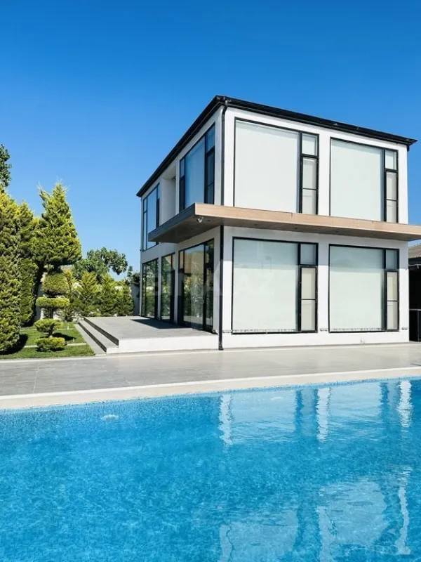 Kirayə verilir 5 otaqlı həyət evi 290 m²