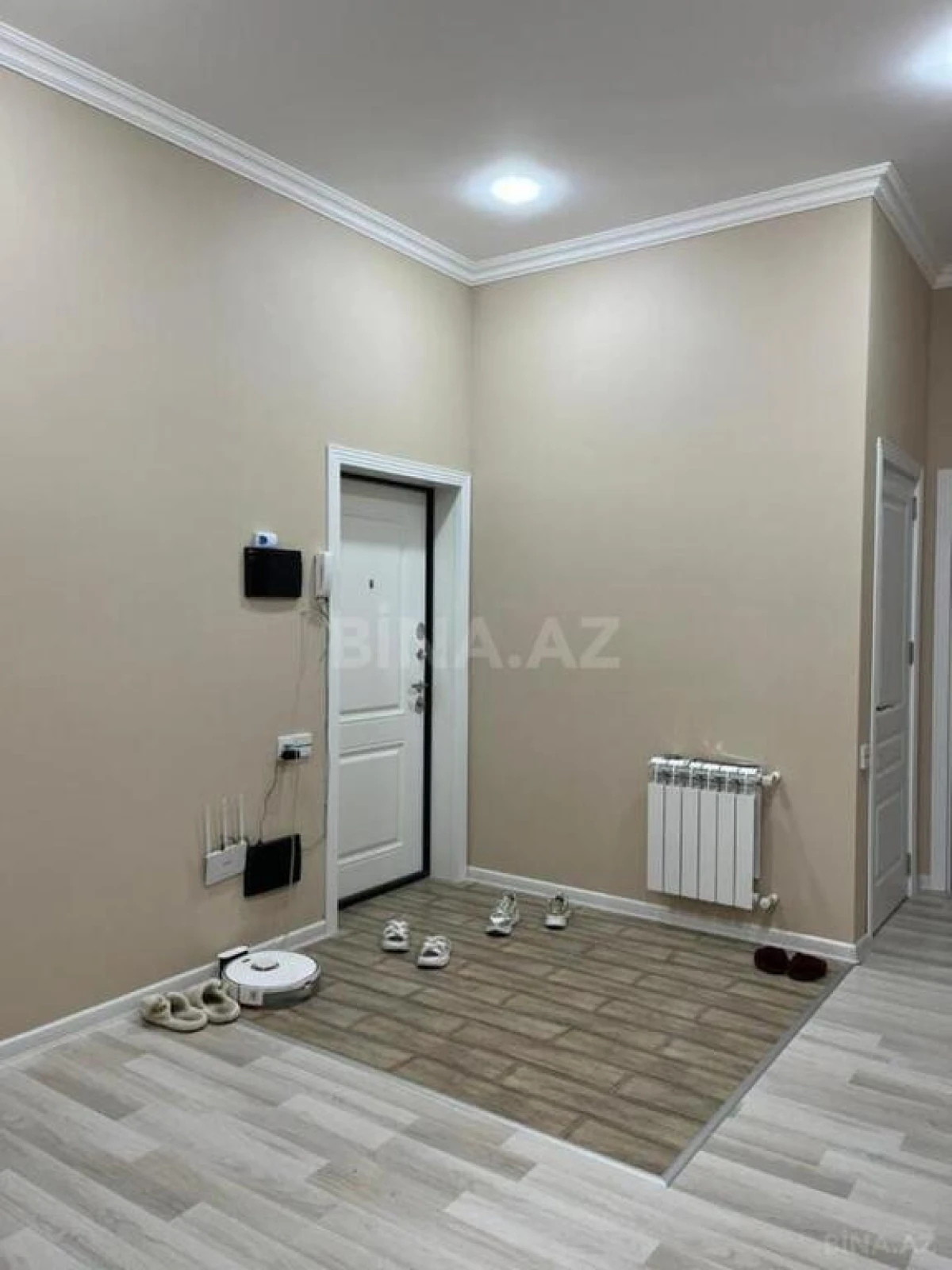 Satılır 3 otaqlı mənzil 126 m²