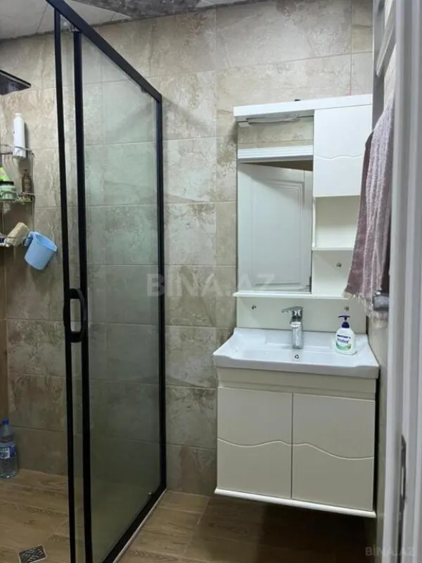 Satılır 3 otaqlı mənzil 126 m²