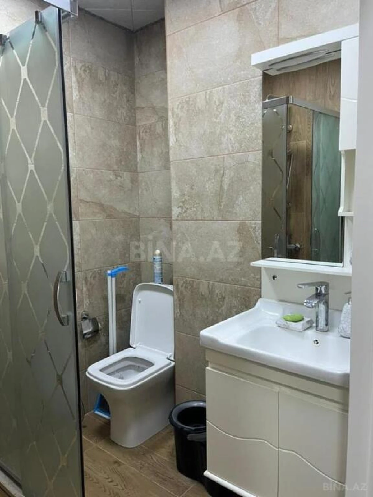Satılır 3 otaqlı mənzil 126 m²