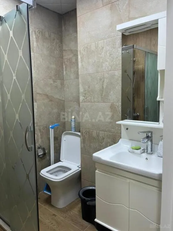 Satılır 3 otaqlı mənzil 126 m²