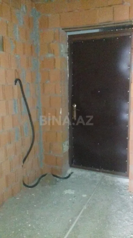 Satılır 1 otaqlı mənzil 58 m²