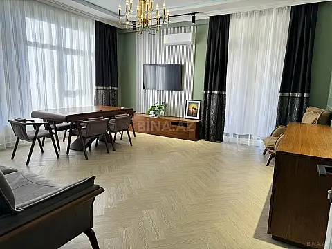 Kirayə verilir 3 otaqlı mənzil 117 m² — Bakı 3 otaq 117.00 m²