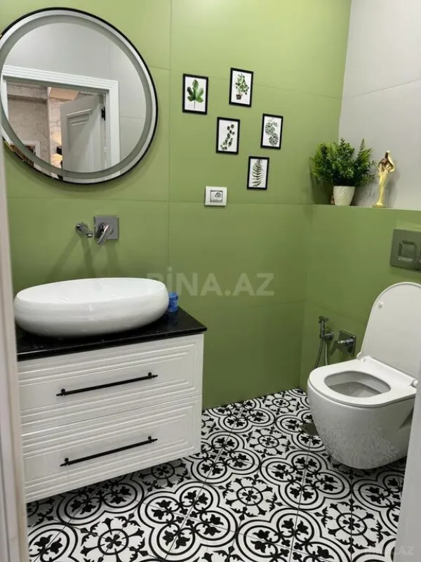 Kirayə verilir 3 otaqlı mənzil 117 m²