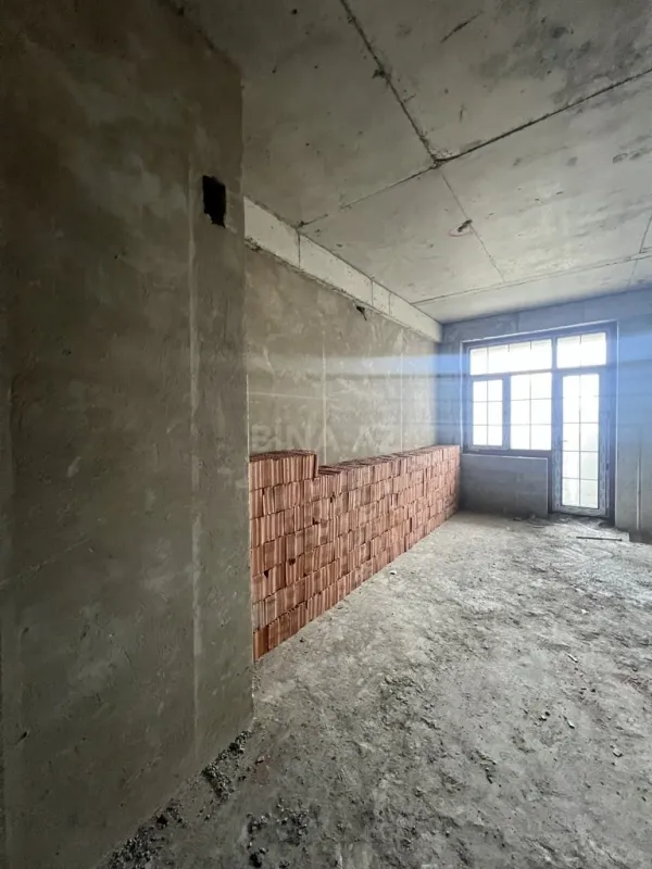 Satılır 2 otaqlı mənzil 67.4 m²