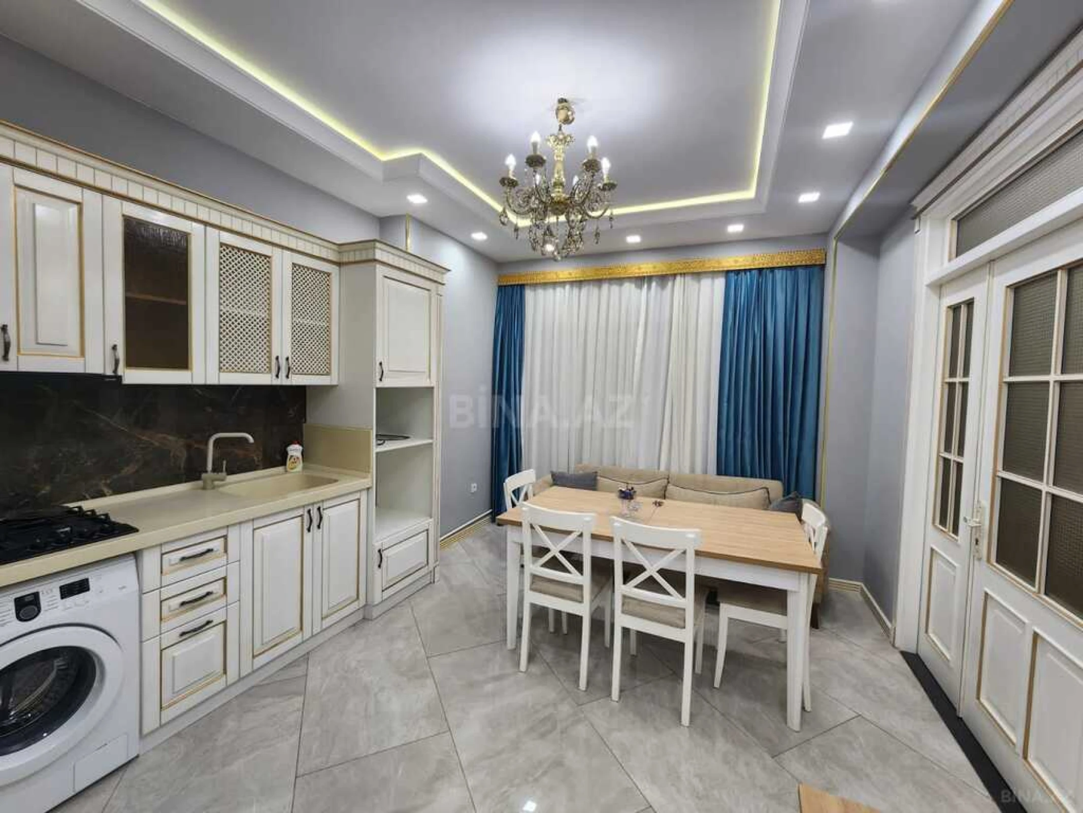 Satılır 3 otaqlı mənzil 82 m²