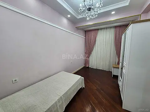 Satılır 3 otaqlı mənzil 82 m²