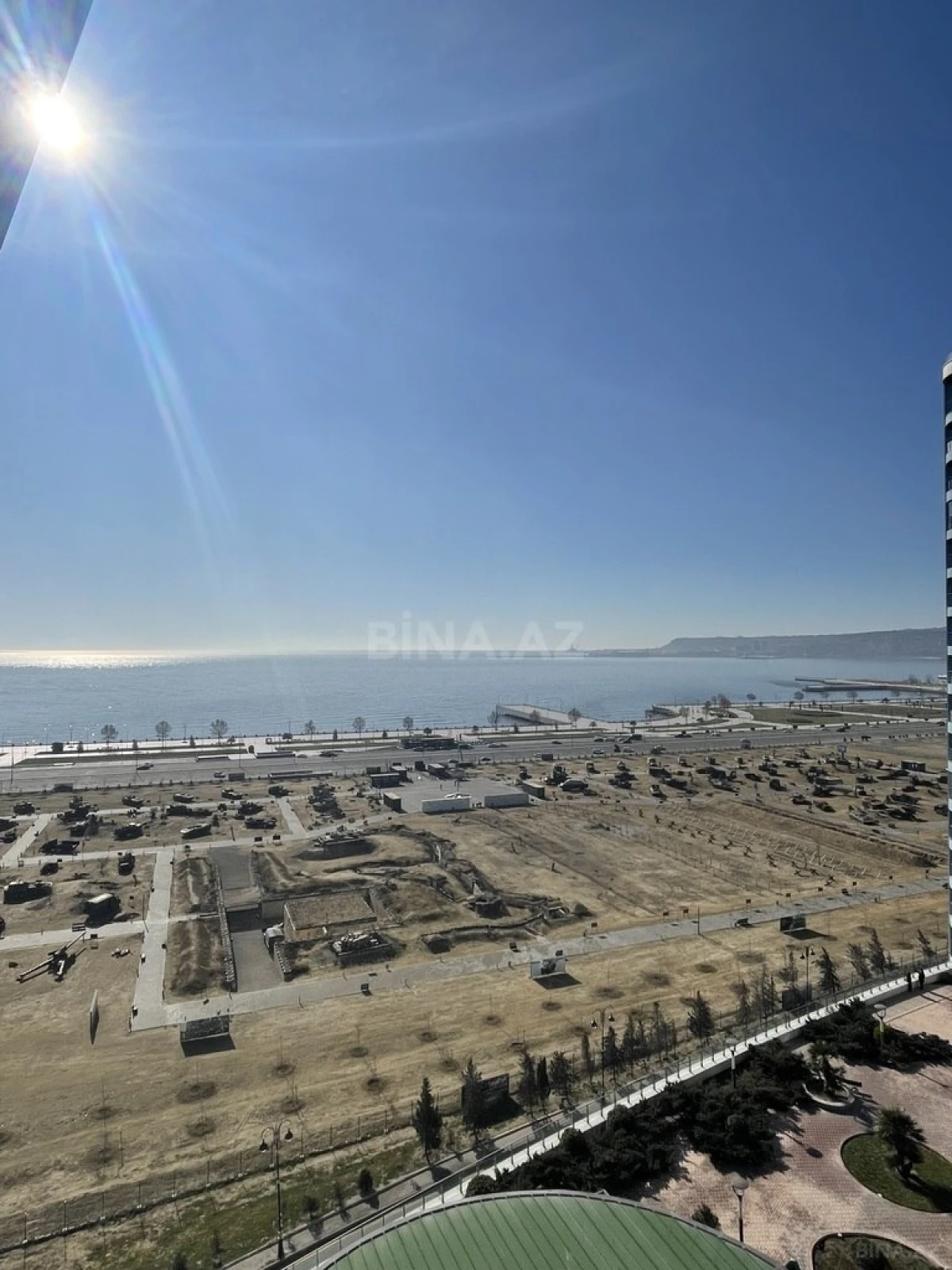 Satılır 6 otaqlı ofis 272 m²