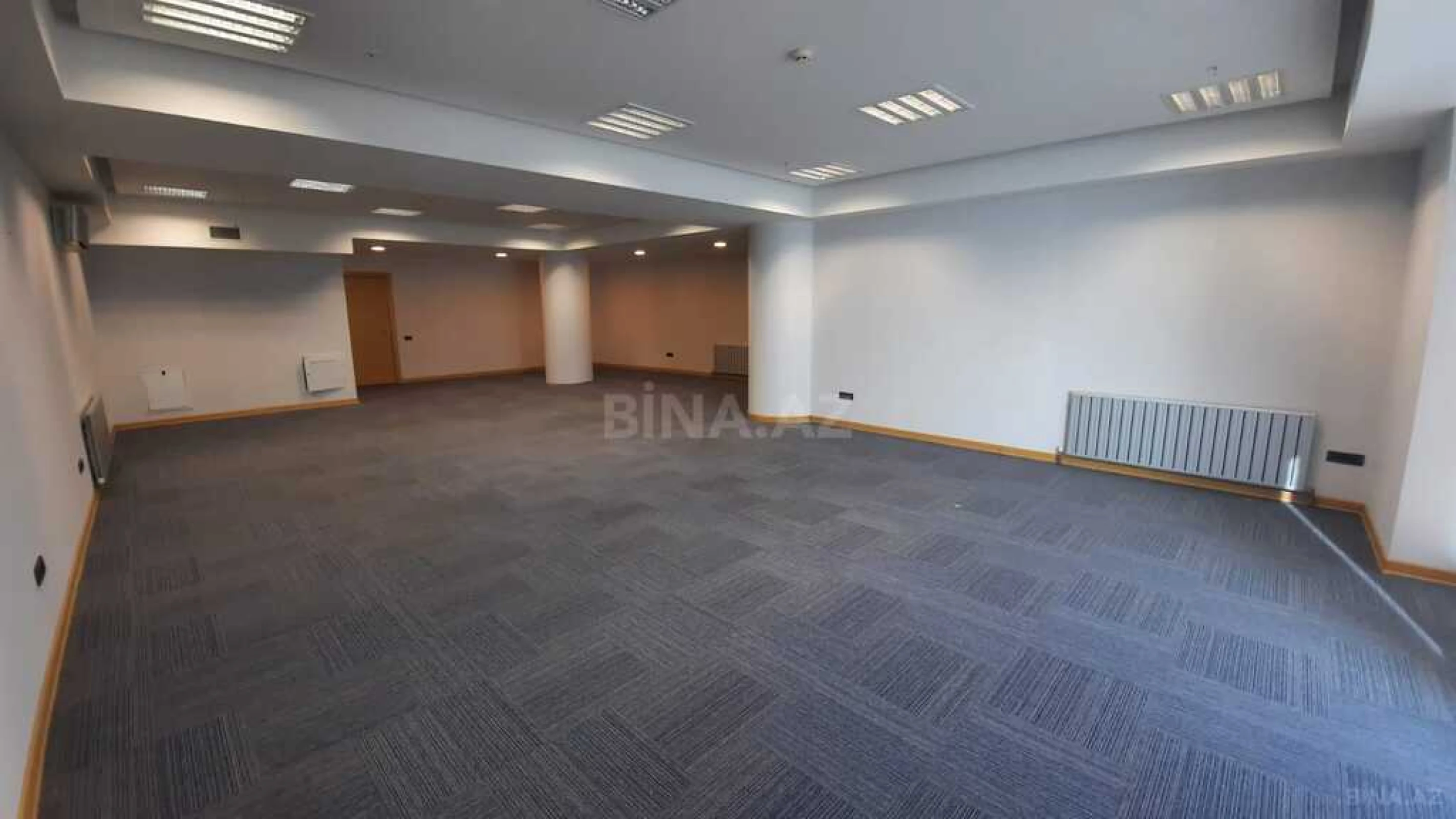Satılır 6 otaqlı ofis 272 m²