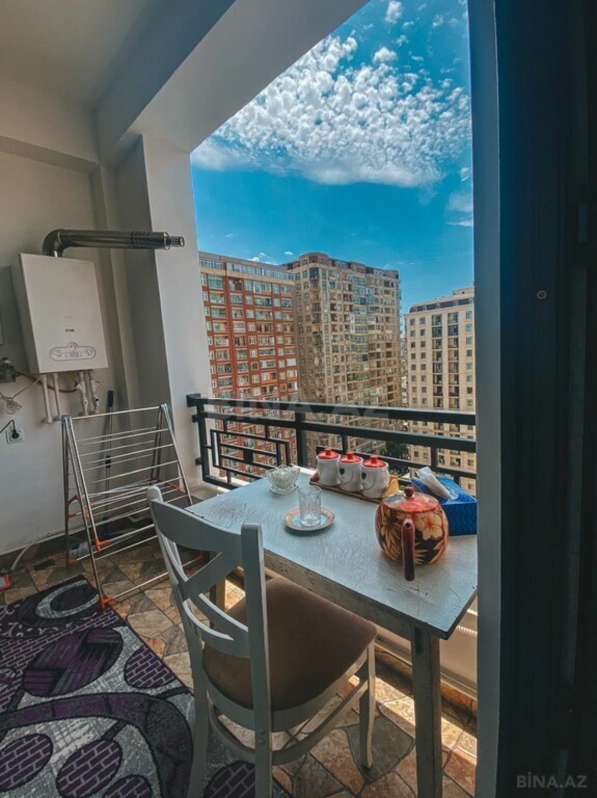 Kirayə verilir 2 otaqlı mənzil 84 m²