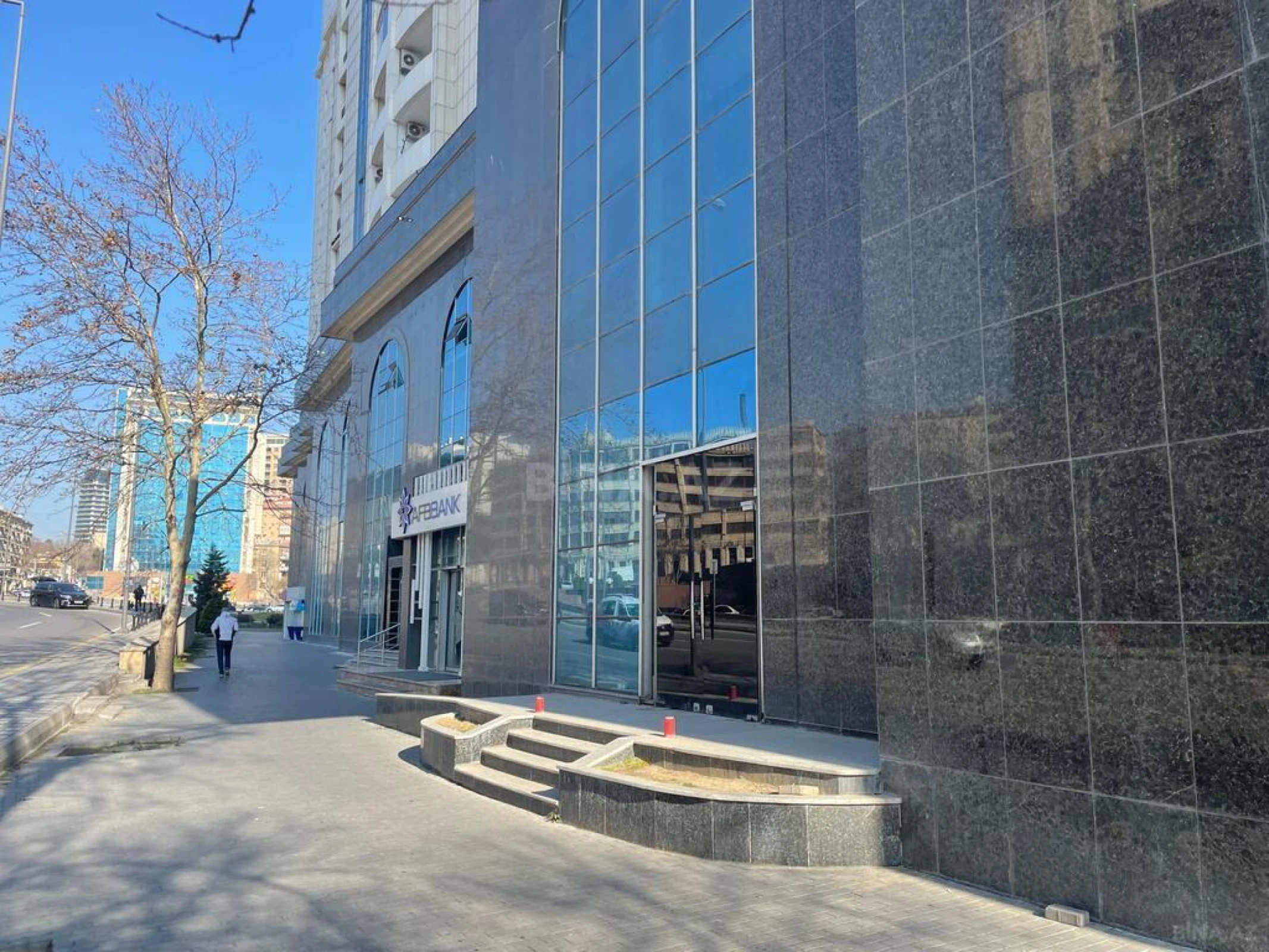 Kirayə verilir obyekt 2670 m²