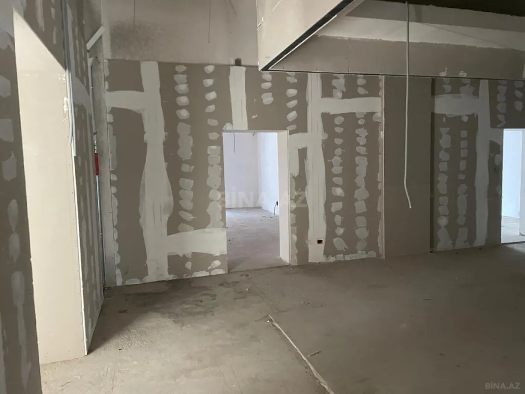 Kirayə verilir obyekt 2670 m²