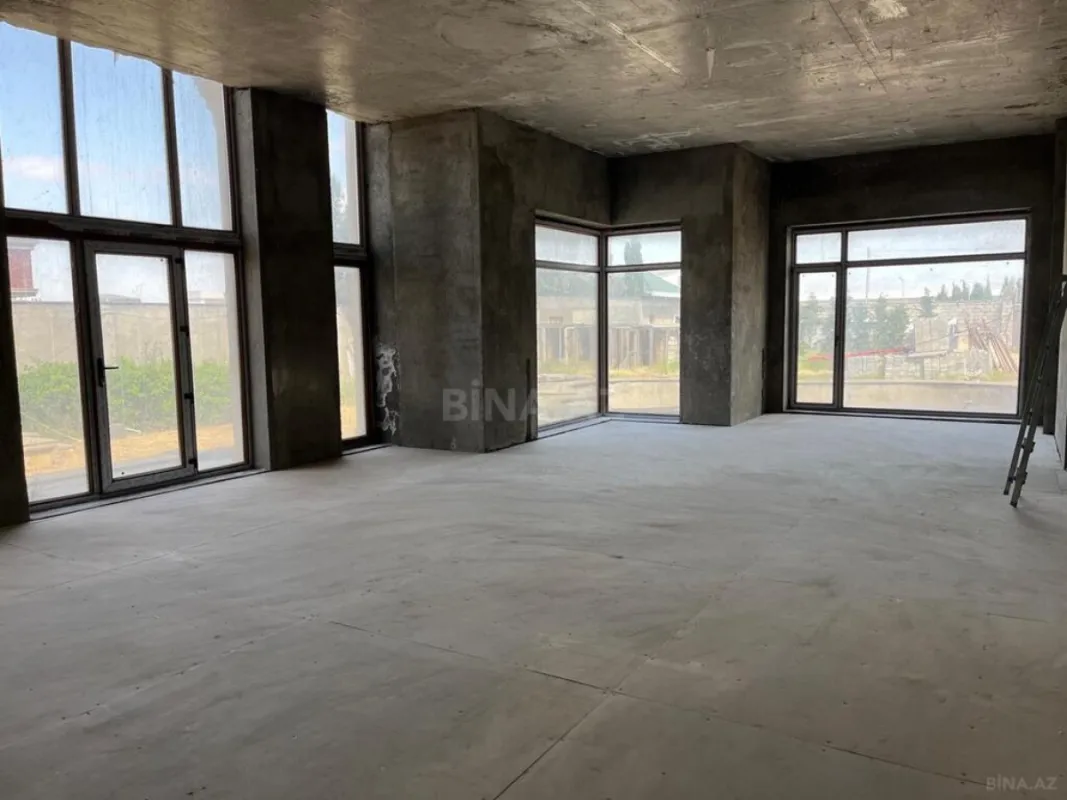 Satılır 7 otaqlı həyət evi 500 m²