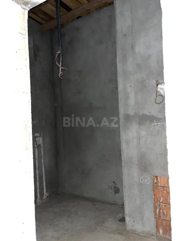 Satılır 7 otaqlı həyət evi 500 m²