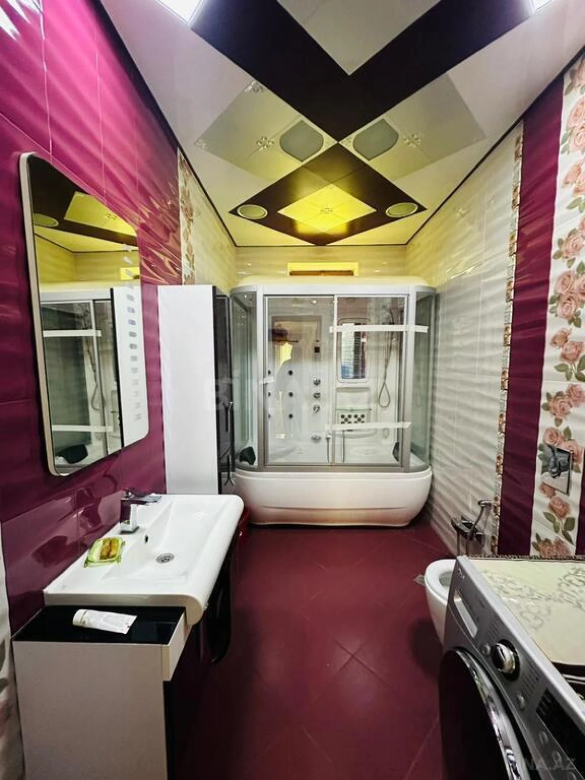 Kirayə verilir 6 otaqlı həyət evi 320 m²