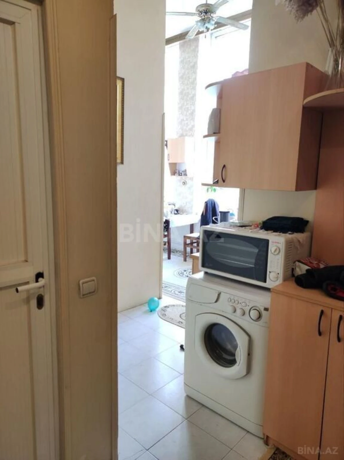 Satılır 6 otaqlı mənzil 130 m²