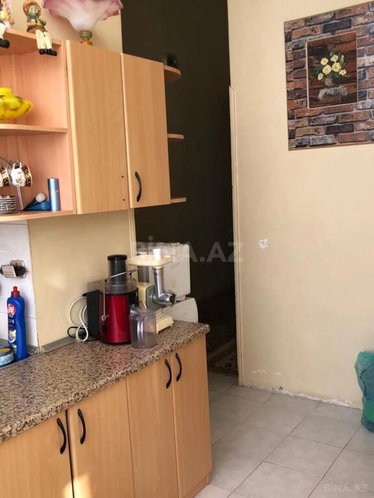 Satılır 6 otaqlı mənzil 130 m²