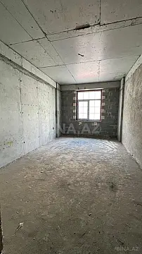 Satılır 5 otaqlı mənzil 250 m²