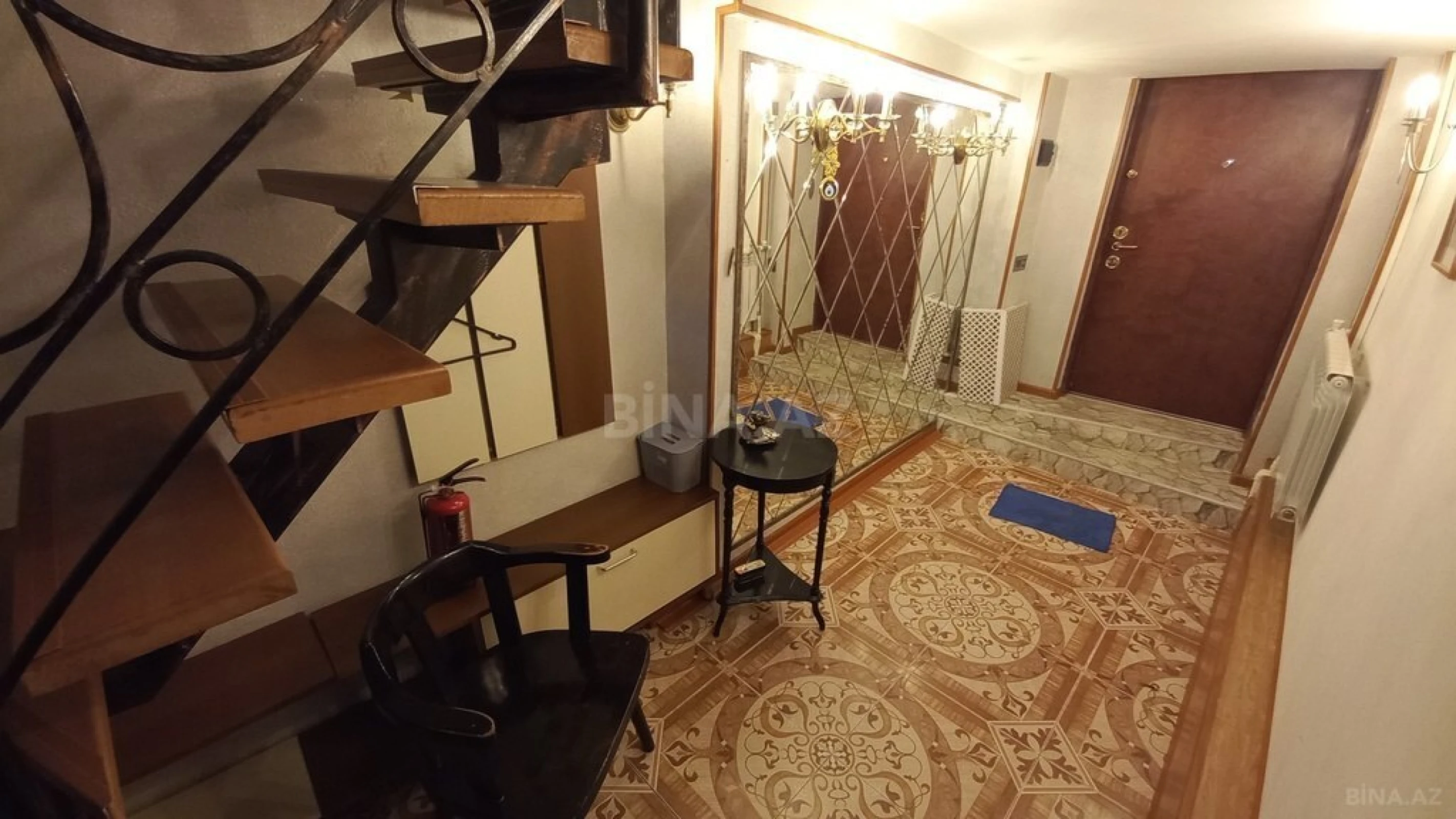 Kirayə verilir 5 otaqlı həyət evi 250 m²