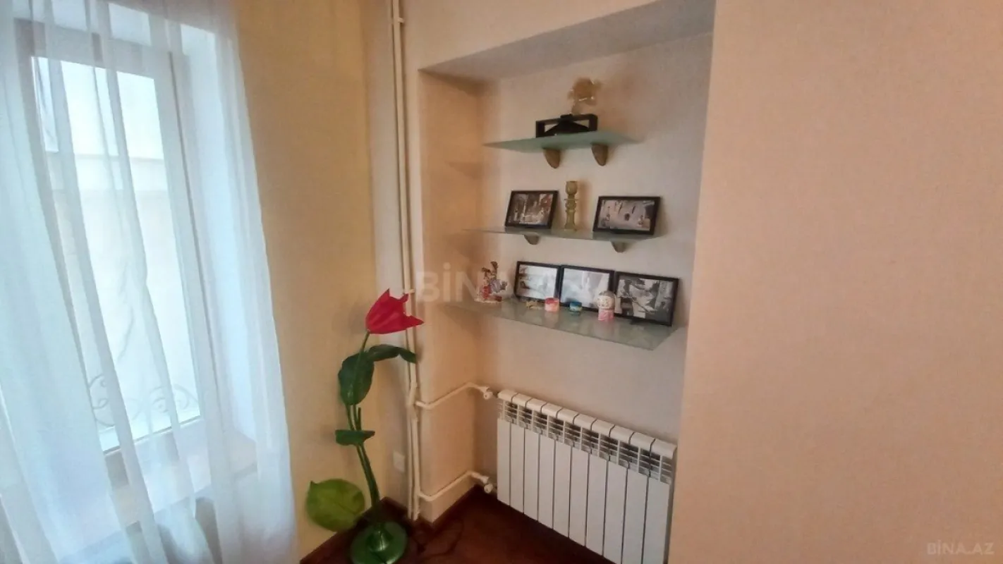 Kirayə verilir 5 otaqlı həyət evi 250 m²