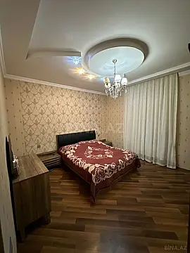 Satılır 6 otaqlı həyət evi 252 m²