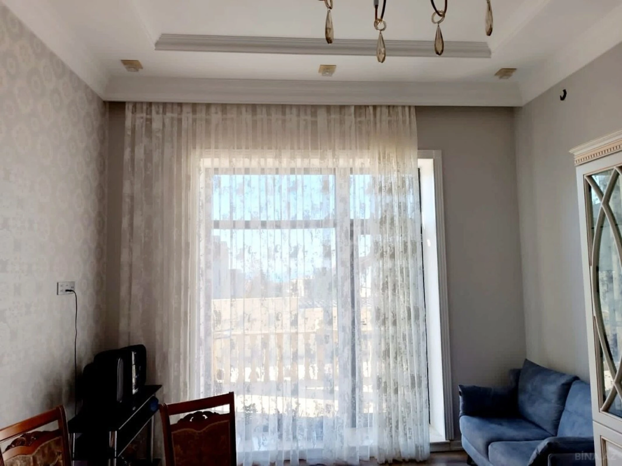 Satılır 5 otaqlı həyət evi 481 m²