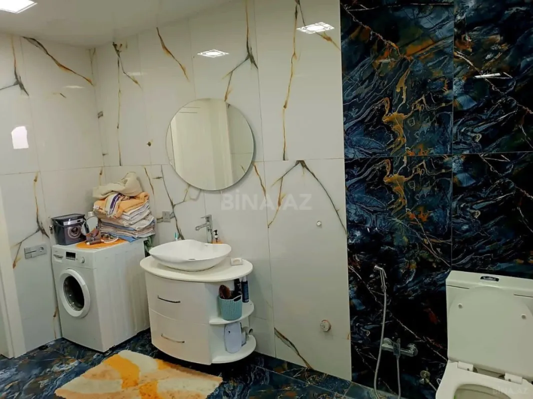 Satılır 5 otaqlı həyət evi 481 m²