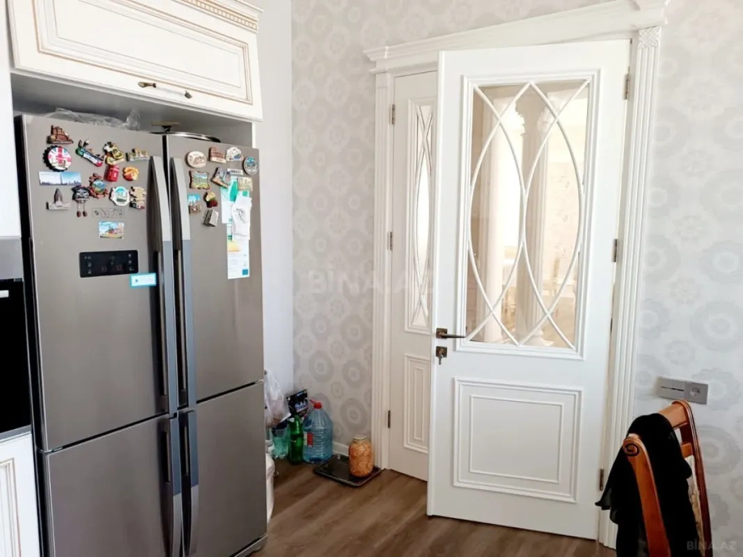 Satılır 5 otaqlı həyət evi 481 m²