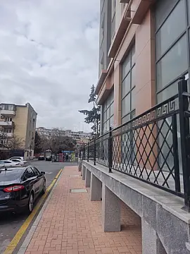 Satılır obyekt 400 m²