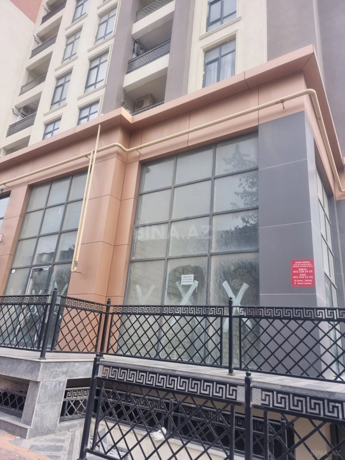 Satılır obyekt 400 m²