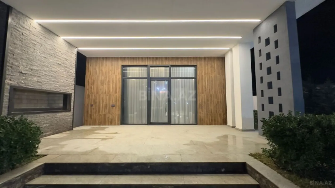 Satılır 6 otaqlı həyət evi 450 m²