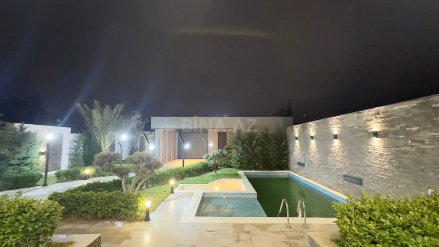 Satılır 6 otaqlı həyət evi 450 m²