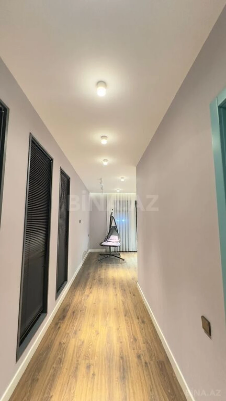 Satılır 6 otaqlı həyət evi 450 m²