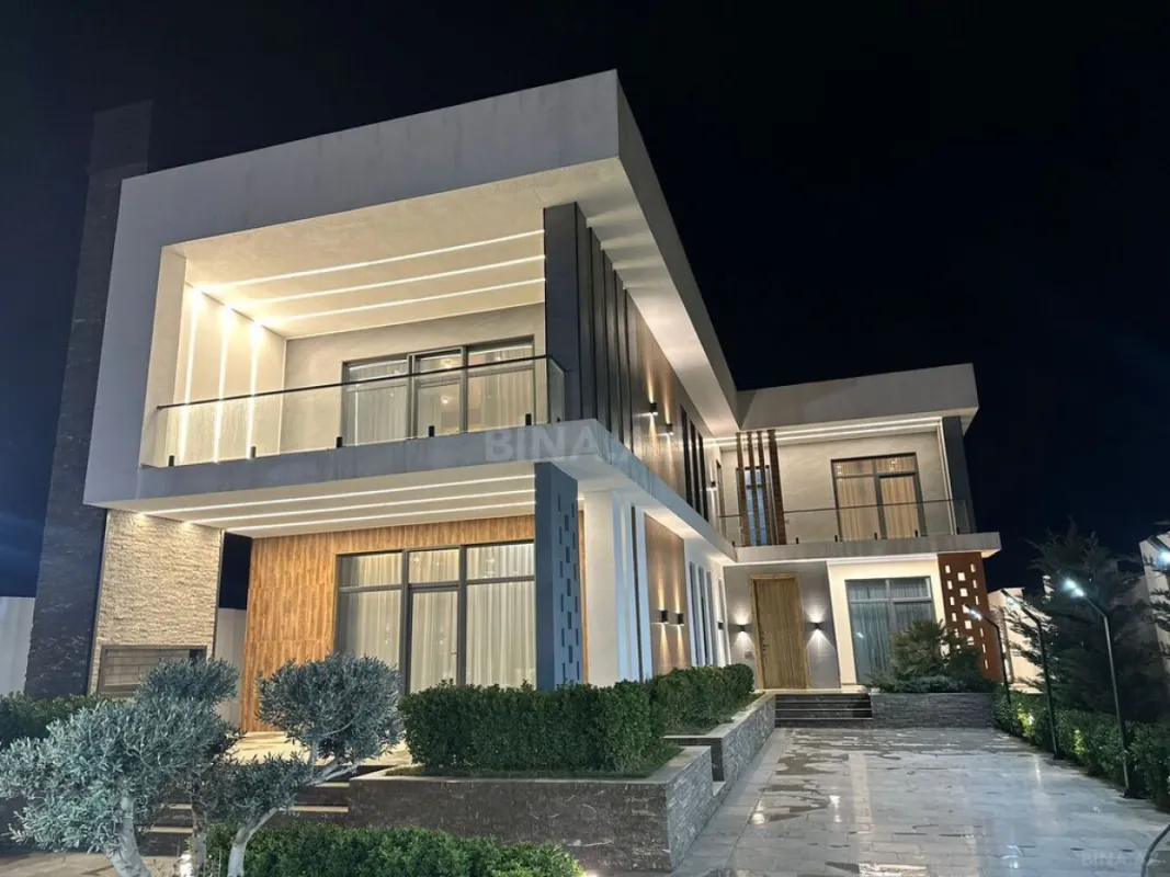 Satılır 6 otaqlı həyət evi 450 m²