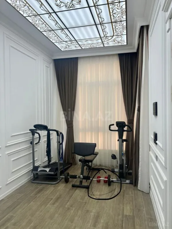 Kirayə verilir 5 otaqlı həyət evi 400 m²