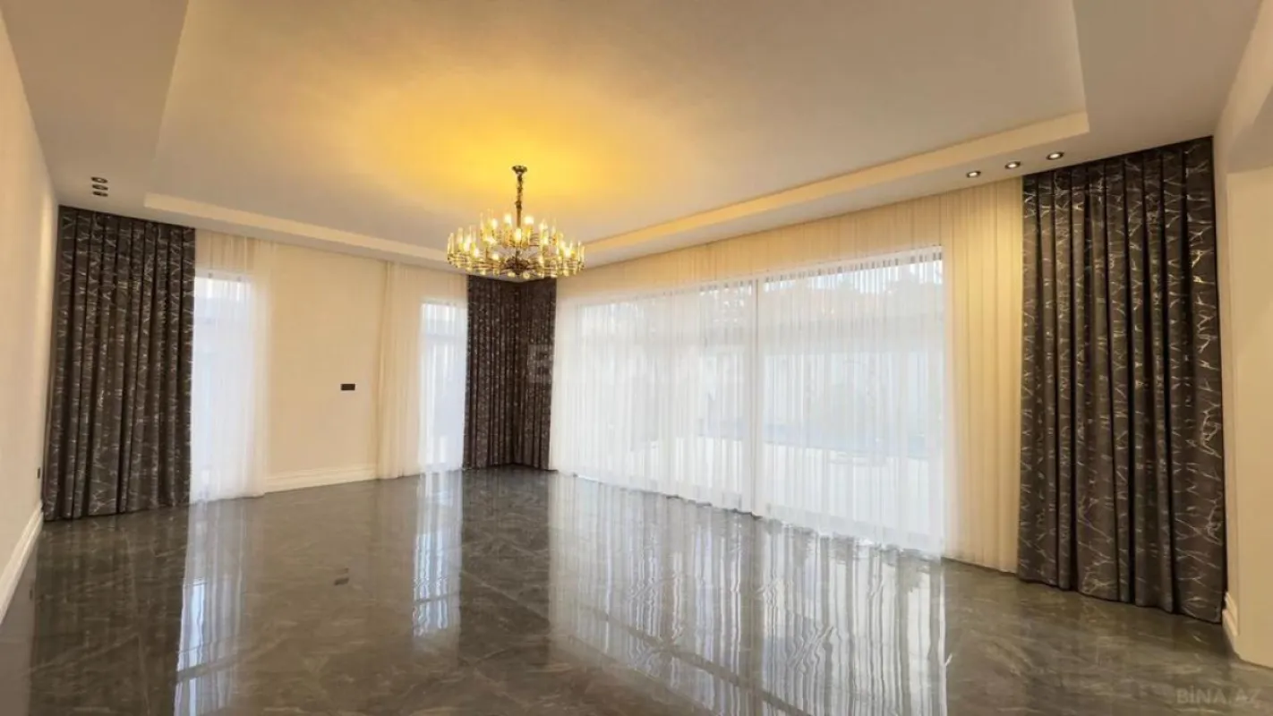 Satılır 6 otaqlı həyət evi 400 m²