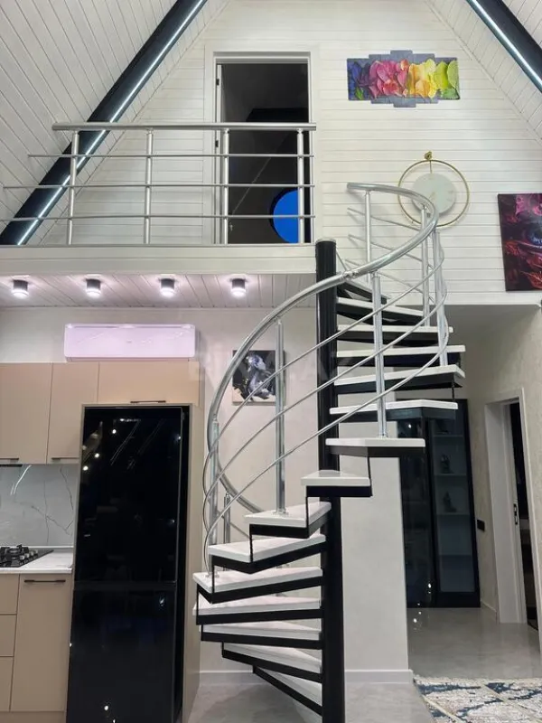 Kirayə verilir 3 otaqlı həyət evi 140 m²